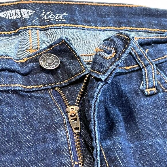 Old Navy Women's Mid-Rise Stretch Bootcut Jeans Size 12 Short - Picture 3 of 7